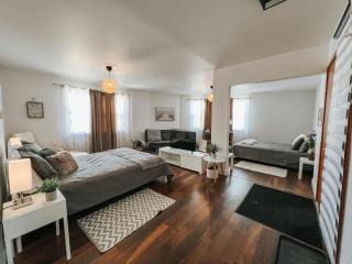 Little Gem 2 Beds AC 5 min Downtown - Quebec - 0