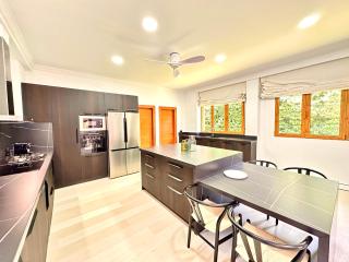 Villa El Bosque Luxury Retreat - Chiva - 2