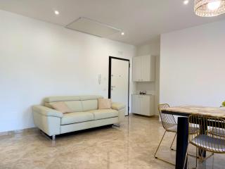 Amira Star Luxury Penthouse - 3