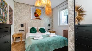 CITYSTAY Beautiful Apartment with garden! - 3