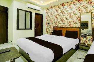 Hotel O Aurika Retreat - Indore - 0