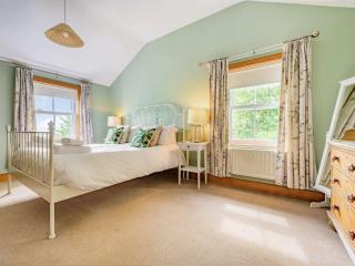 3 Bed in Thornthwaite SZ080 - Braithwaite - 2