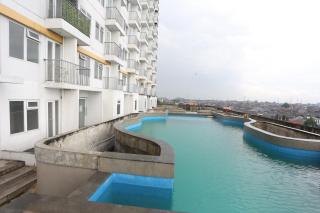 Capital O 94670 Iconic Rooms @ Golden City - Bekasi - 2