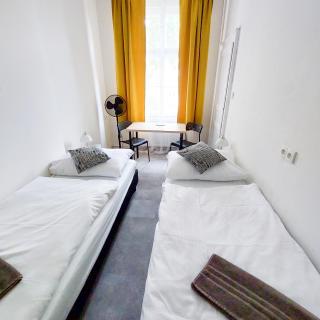 Small nice room D5 - Praga - 1