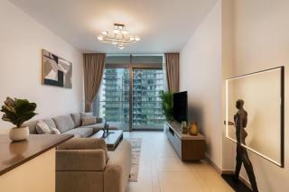 Luxury 2BR Apartment in Marina Gate - 0