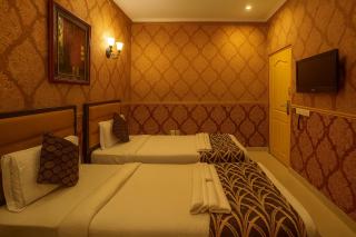 Hotel Eurostar International By Quality Inn - New Delhi - 2