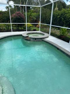 Florida house, 4br 2bt with private pool oasis - Naples - 9