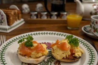 Two Harbours Guest House - - 1