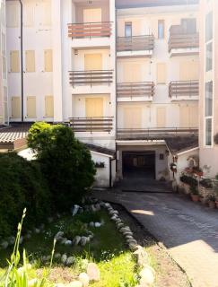 Stef House - 3