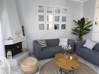 Sunny house 70 meters from the beach - 8