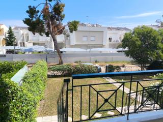 Sunny house 70 meters from the beach - 4