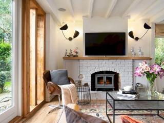 Pass the Keys Fabulous Country Estate Private Cinema Quiet Area - Reading - 6