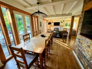 Pass the Keys Fabulous Country Estate Private Cinema Quiet Area - Reading - 1