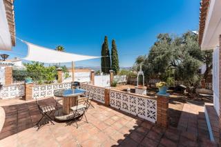 Villa Alegría Málaga Jardín privado y relax cerca del aeropuerto - 7