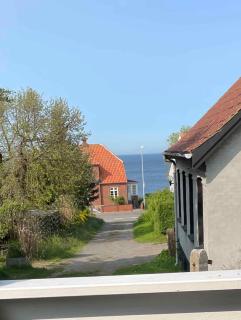 Cozy Holiday Home With Sea View - Allinge - 0