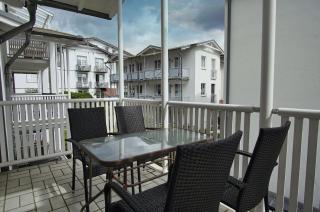 Balkon, gratis Nutzung vom AHOI Erlebnisbad und Sauna in Sellin - Villa Karola FeWo 13 - Göhren - 1
