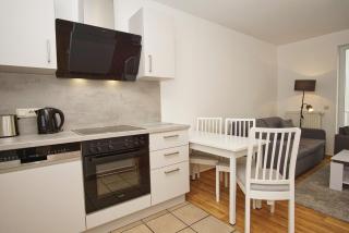 zentrale Ferienwohnung mit Balkon - Villa Karola FeWo 13 - 1