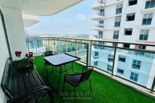 Entire 1BR for Family with Spacious Balcony, PS4 & Instax Camera - San Fernando - 6