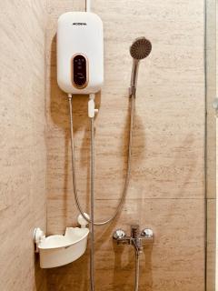 Cozy 2BR Bintaro Townhouse with Netflix - 3
