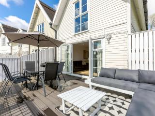 3 Bed in Cirencester HIC02 - South Cerney - 8