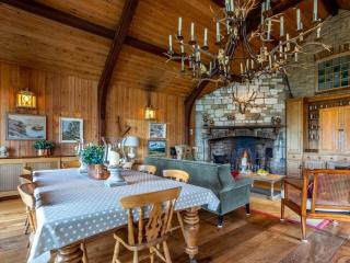 4 Bed in Dorchester 80513 - Charminster - 3