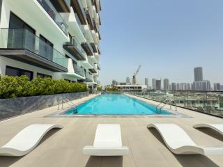 Smart Home 1BR with Pool and City View in JVC by Bhavan Vacation Homes - 6