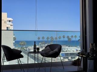 Seaview Business Hub Apartment - Larnaca - 6