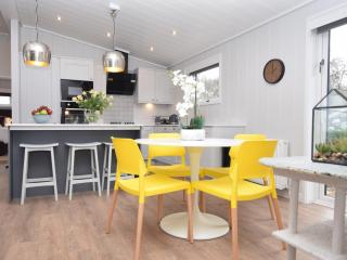 2 Bed in St Andrews 72435 - 1