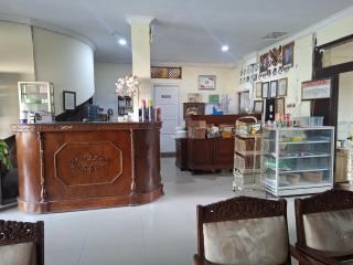 RedDoorz Syariah at Hotel Adi Sederhana near Stasiun Jatibarang - Sleman - 3