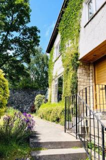 Dundee Seaside Dream House - Sleeps 8 & Parking - Dundee - 8