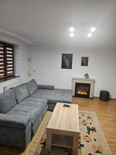 Astoria apartment - 1
