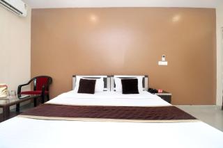 HOTEL WHITE STONE RESIDENCY - 8