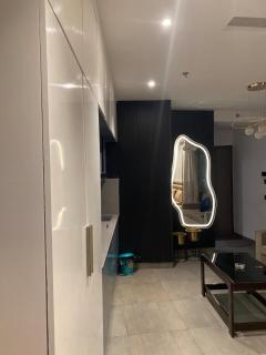 Eden Suite - 30th floor - Noida - 5