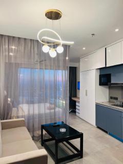 Eden Suite - 30th floor - Noida - 4