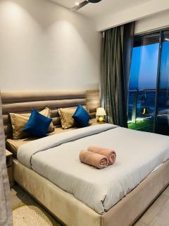 Eden Suite - 30th floor - Noida - 3