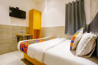FabHotel Sarah Inn - Bhiwandi - 1