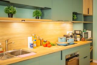 Parking gratuit à 3 min à pied, Clim, Laverie, Fibre, proche de Rousset, zone d'activités et domaines pour Mariages - 1