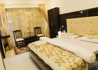 Hotel Temptation Ultimate Prayagraj AC NR NON AC Both Room - Prayagraj - 0