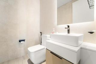 Stylish 1BR in Production City with pool and gym - 8