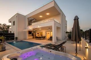 Villa Nini House with sea view in Pomer,Istria - Peroj - 0
