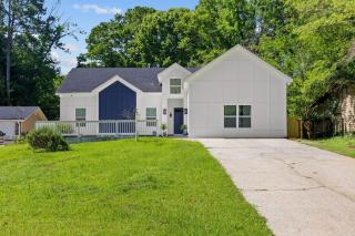 Lexington Luxury l 4BR 3BA - Riverdale - 9