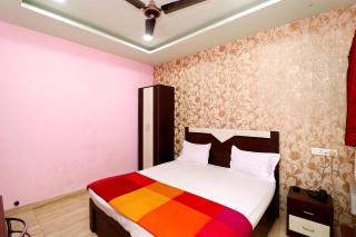 Hotel Rajniwash Stay Palace Near Railway Station - Bhubaneshwar - 9