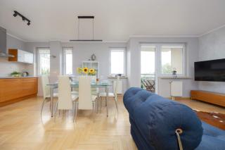 Wooden Apartment Żytnia in Warsaw with Parking by Noclegi Renters - Warsaw - 5