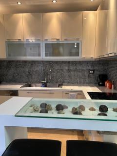 Apartment on the Vlora Promenade - Vlora - 8