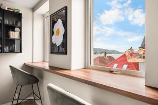 Central & Modern Apartment in the Coziest Street in Bergen - 4