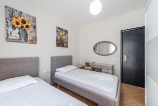 Seaside Escape - Durrës - 3
