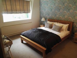 The Marquess of Exeter - 7