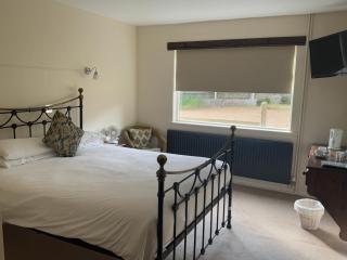 The Marquess of Exeter - Uppingham - 9