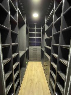 Незабываемый вид на ночной город, рядом госпитальный рынок и метро Ойбек - 3