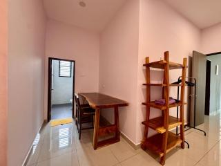 DesaruTropInnCorner BBQHut LuxPool Hoops&KTVPartyON - Bandar Penawar - 7